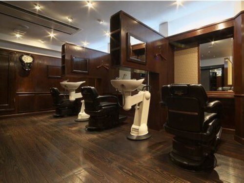 ザバーバー 渋谷(THE BARBER)(東京都渋谷区円山町22-15 1F)