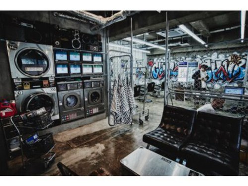 チルチェア 渋谷店(CHILL CHAIR)(東京都渋谷区円山町23-9 渋谷藤和コープ)