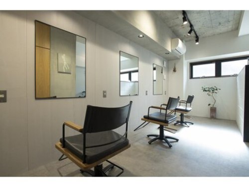 シェマ ヘアー(Schema hair)(東京都渋谷区鶯谷町7-12 GranDuo渋谷Bldg 2F)