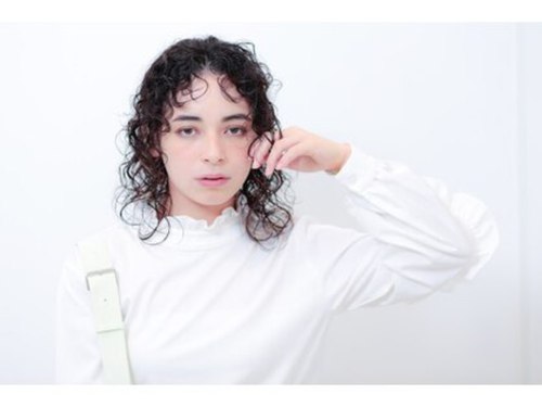 ナオキ ヘアー ドレッシング 渋谷(NAOKI HAIR DRESSING)(東京都渋谷区道玄坂1-19-12 道玄坂今井ビル1F2F)
