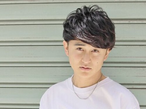 フリリ 新宿(Hulili men's hair salon)(東京都渋谷区代々木2‐12‐4 西原ビル2F)