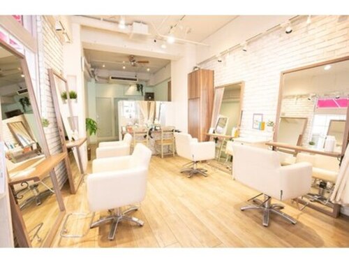 オアシス オーガニック カラーアンドトリートメント(oasis organic color&treatment)(東京都板橋区仲宿46-11 東久ハイツ仲宿 101 )