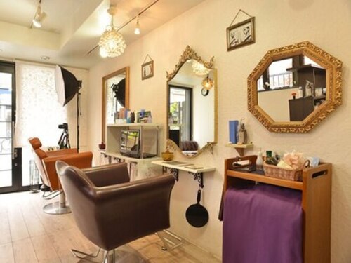 メロウ ヘアデザイン(Melloww hair design)(東京都板橋区本町14-7 ベルラポール壱番館1F)