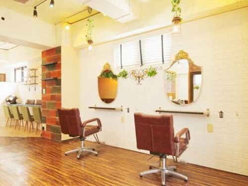 エイチエムヘアー 吉祥寺店(H M hair)(東京都武蔵野市吉祥寺南町1-1-9FSビル6F)