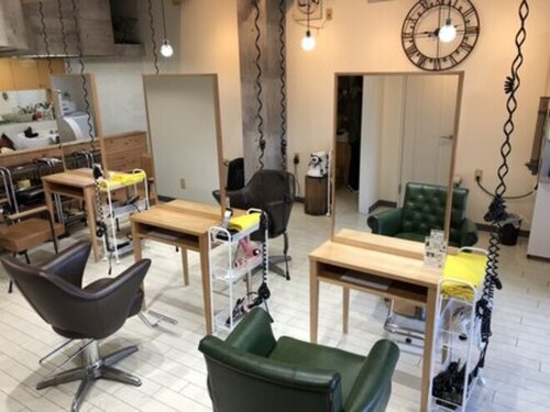 サロン ド ナチュール(Salon DE Nature)(東京都調布市菊野台1-20-2 1F)