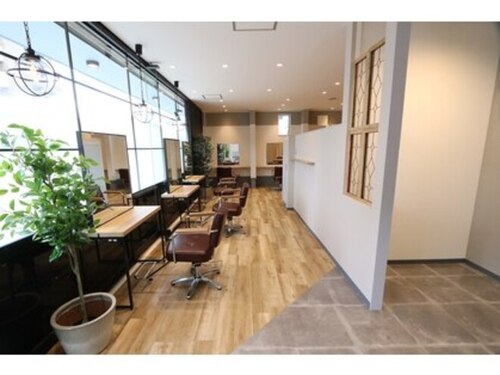 エイムヘアーティエル 鶴川店(eim hair tiele)(東京都町田市大蔵町2224-3)