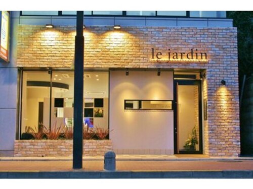 ル ジャルダン 町田店(le jardin)(東京都町田市森野2-31-13 YABEビル1F)