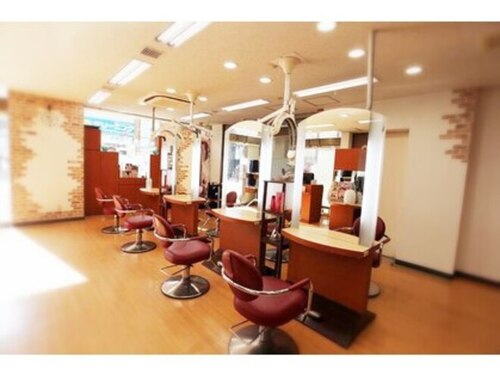 ヘアーアーティス(hair artis.)(東京都国立市北1-5-1 なるせビル 1F)