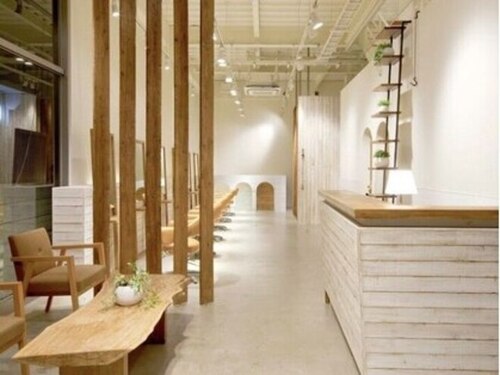 アース 日吉店(HAIR&MAKE EARTH)(神奈川県横浜市港北区日吉本町1-4-28)
