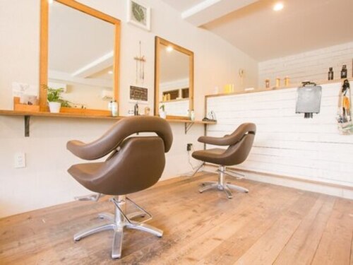 マヒナ ヘアーアンドリラックス(mahina hair&relax)(神奈川県横浜市金沢区泥亀1-17-29 田口ビル1F)