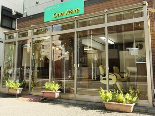 新しいカタチの床屋さんワンウェーブ(神奈川県横浜市青葉区柿の木台15‐24)