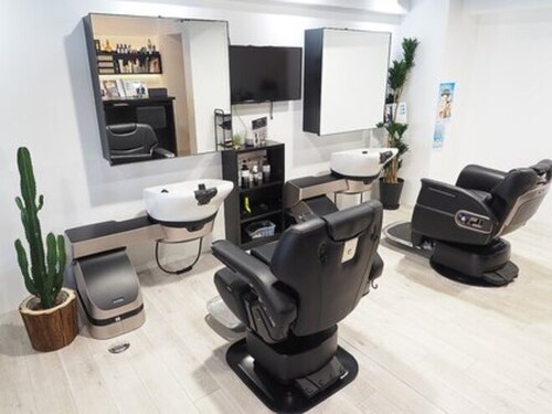 メンズ ヘアープロデュース フェード(Men’s hair produce FADE)(神奈川県横浜市旭区鶴ケ峰1-15-1 グランパティオ1F)