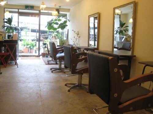 モルディブステイアンドアトリエ(maldives stay&atelier)(神奈川県横浜市金沢区泥亀1-15-6 児林ビル1F)