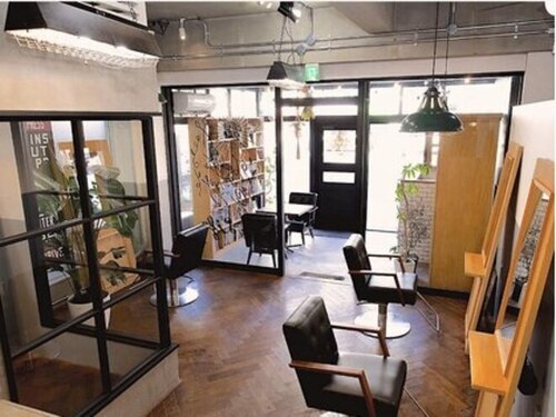 アッタニコ(atta2co)(神奈川県横浜市保土ケ谷区岩間町1-8-13 相模ビル1F)