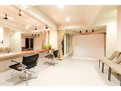 髪庵結屋(神奈川県横浜市中区住吉町5-64 LbCROSS馬車道Bld.5F)