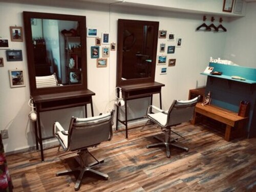 コクア ヘアーデザイン(kokua hairdesign)(神奈川県横浜市神奈川区鶴屋町3-33-3 YT33ビル602)