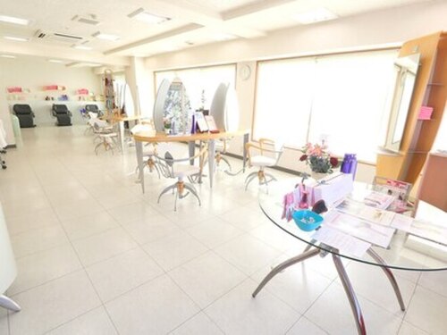 美容室パウサ(神奈川県横浜市緑区十日市場町885-1 KSビル202)