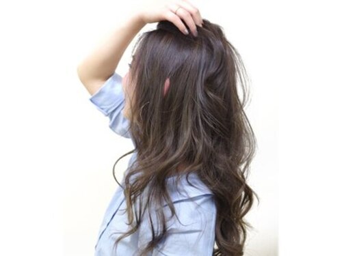 ヘアアンドメイク ゼン ヨコハマ(Hair&Make ZEN YOKOHAMA)(神奈川県横浜市中区常盤町2-15 モダン関内 205)