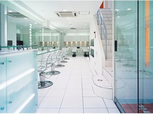 ヒステリック(Hysteric)(神奈川県横浜市中区日ノ出町1-16-1AokiBLDG.2F)