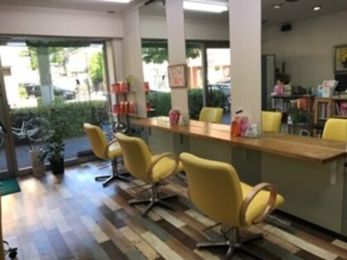 カッティングサロンプラザ 桜本店(Cutting Salon PLAZA)(神奈川県川崎市川崎区大島3‐18‐4)