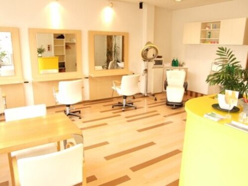 スパイス(hair salon SPICE)(神奈川県横須賀市久里浜4-17-1 2F)