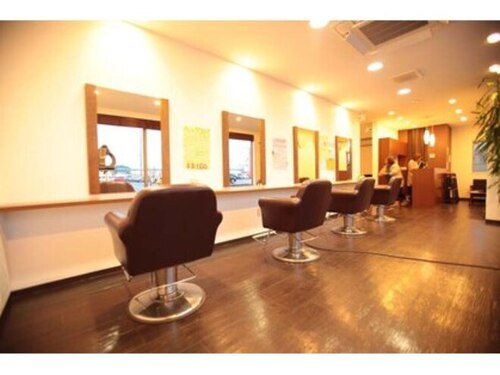 ユウ ヘアー(U HAIR)(新潟県新潟市秋葉区美善2‐14‐14)