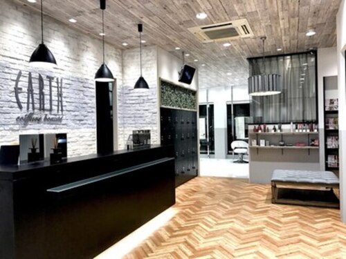 アース コアフュールボーテ 新潟紫竹山店(EARTH coiffure beaute)(新潟県新潟市中央区紫竹山3-9-7)