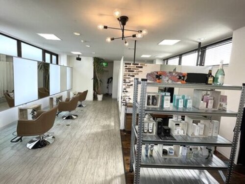 ポルト ヘアーアンドメイク(Porte Hair&Make)(新潟県村上市田端町9‐41サンコーポ扇屋2F)