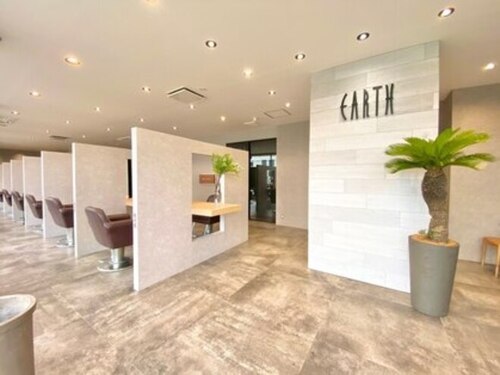 アース コアフュールボーテ 川中島店(EARTH coiffure beaute)(長野県長野市稲里町中氷鉋641-1)