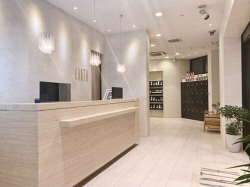 アース コアフュールボーテ 松本庄内店(EARTH coiffure beaute)(長野県松本市筑摩1‐30‐16)