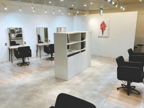 アグ ヘアー ゴア 中野店(Agu hair goa)(長野県中野市吉田719-7)