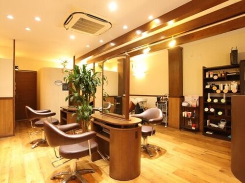 ヘア サロン シン(Hair Salon Sin)(岐阜県多治見市太平町2‐5‐1サンハイツ太平3号室)