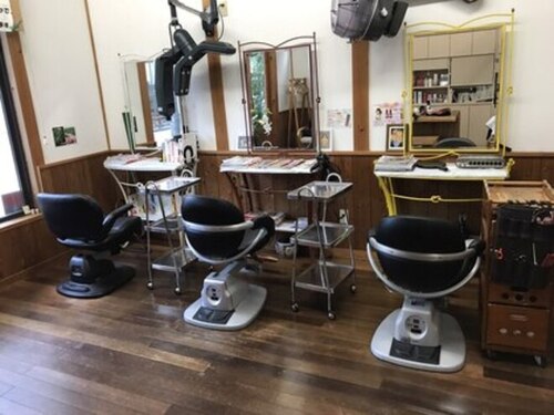 佐織美容室(静岡県静岡市葵区相生町12‐11)