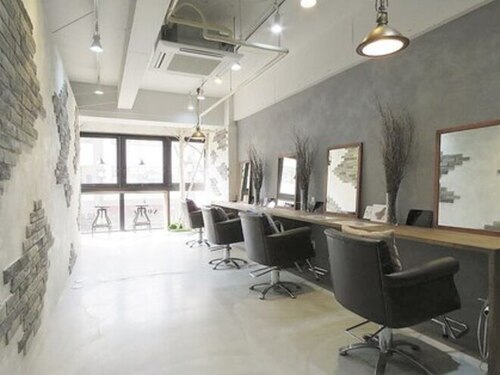 アルモヘアヴォーグ 静岡(ALMO hair VOGUE)(静岡県静岡市葵区伝馬町9-15)