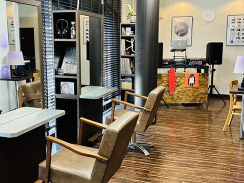 ヘアーサロン アエカ(hair salon aeca)(静岡県静岡市駿河区曲金3-7-14 アイティービル1F )