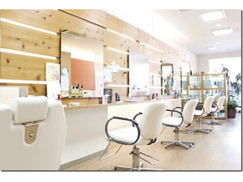 ビオス ヘア(bios hair)(愛知県名古屋市瑞穂区瑞穂通2-12 メゾンドゥルフラン1F)