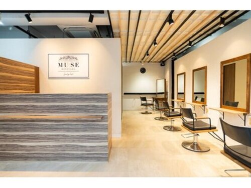 ミューズ 本山店(MUSE)(愛知県名古屋市千種区末盛通4-15-1)