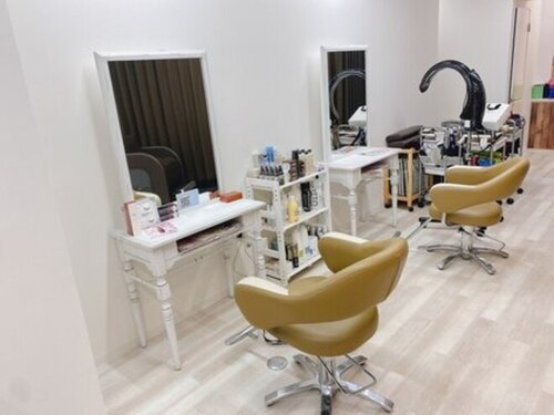 サロン ド ピュア(Salon de pure)(愛知県名古屋市瑞穂区河岸1‐9‐9 1F)