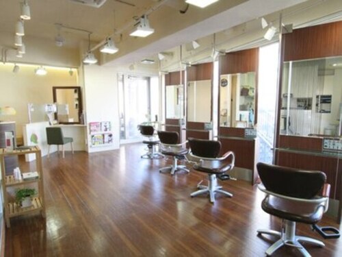 ヘアー ルーツ(HAIR ROOTS)(愛知県名古屋市昭和区山手通5‐27‐3 2F)