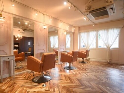 アスティエ(ASTIER)(愛知県名古屋市昭和区滝川町47‐49 GRU1F)