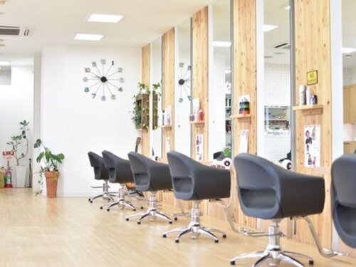 ボンズ ヘアー 港店(Bonds Hair)(愛知県名古屋市港区明正1-234)