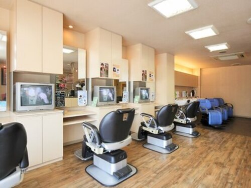 ルック 大高店(LOOK)(愛知県名古屋市緑区青山2-246)