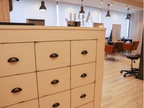 アグ ヘアー ロール 金山店(Agu hair l'or)(愛知県名古屋市中区金山1-15-2)