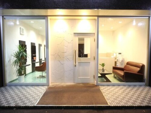 ヘアー アウラ フロース(Hair Aula flos)(愛知県名古屋市守山区大森2‐2701)