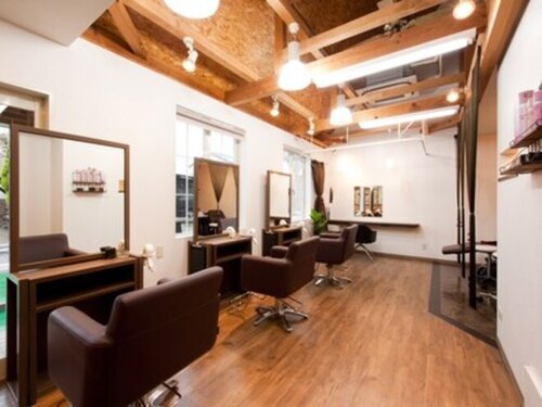 ラムール ヘアー(L'amour hair)(愛知県名古屋市緑区鳴海町字細根92-2)