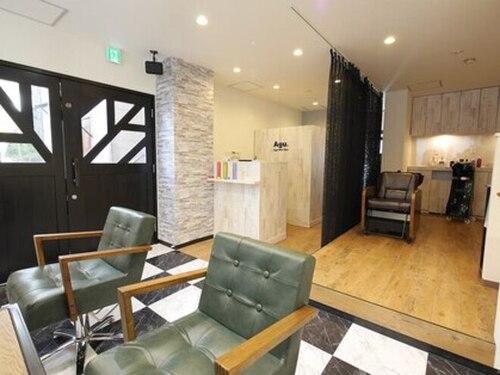 アグ ヘアー リコ 藤が丘店(Agu hair lico)(愛知県名古屋市名東区藤が丘49番地 アンフィニビル2階)