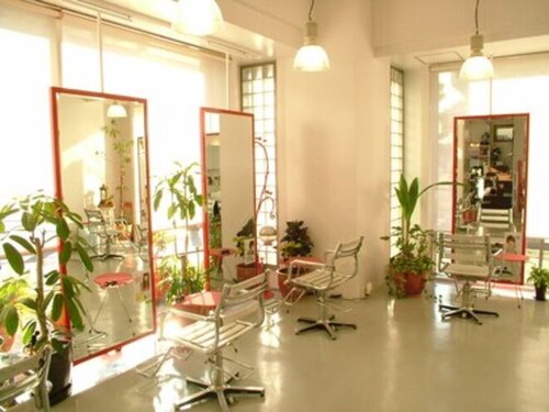 ヘアーネイル カムフィー(HAIR NAIL comfy)(愛知県名古屋市中区正木4-8-12ブラウザ金山1F)