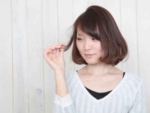 ヘアー クチュリエ ビーホワイト(hair couturier B:white)(愛知県名古屋市緑区尾崎山1‐421 第2ハイツ早川)