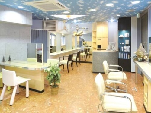 美容室 ミックスヘア新瑞橋店(MIX HAIR)(愛知県名古屋市瑞穂区洲山町2-12 ベルプラザ2F)