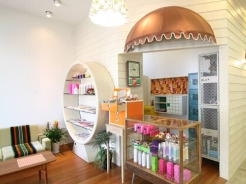 メトロンヘアー(METRON HAIR)(愛知県名古屋市名東区高針1-1702 ソレイユ名東1F)